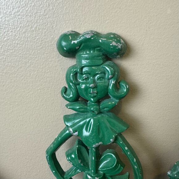 Set of 3 Vintage 1971 Sexton USA Cast Iron Cleaning Ladies Green Chippy Paint - Picture 4 of 13